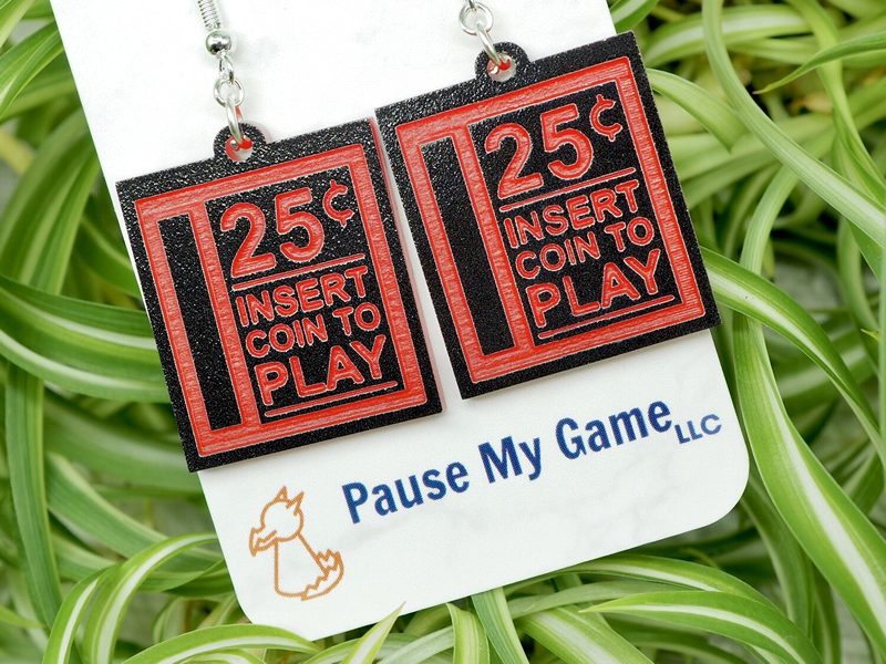 Retro themed earrings from @pausemygame